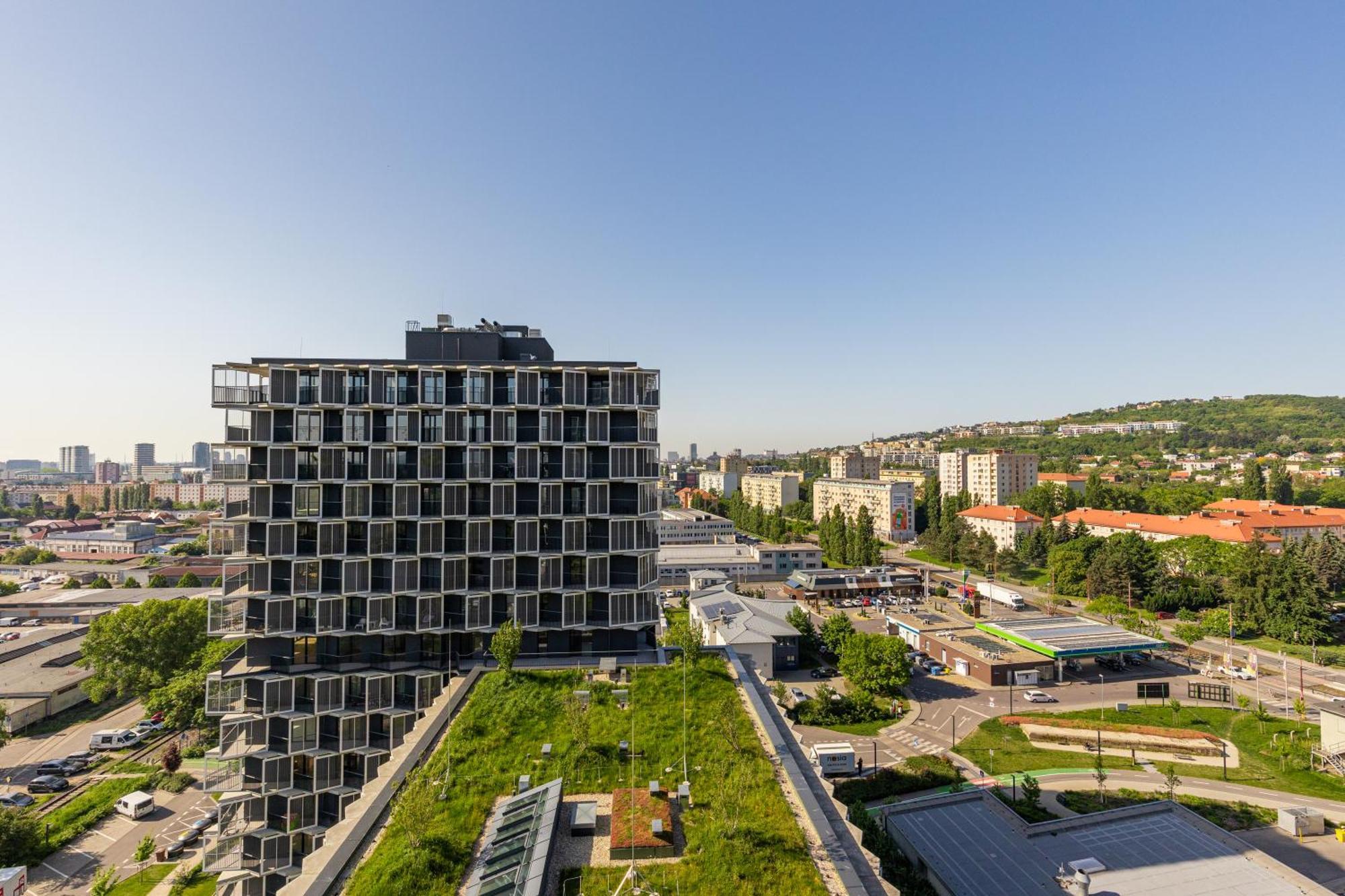 Bnb Slovakia Guthaus 64D براتسيلافا المظهر الخارجي الصورة
